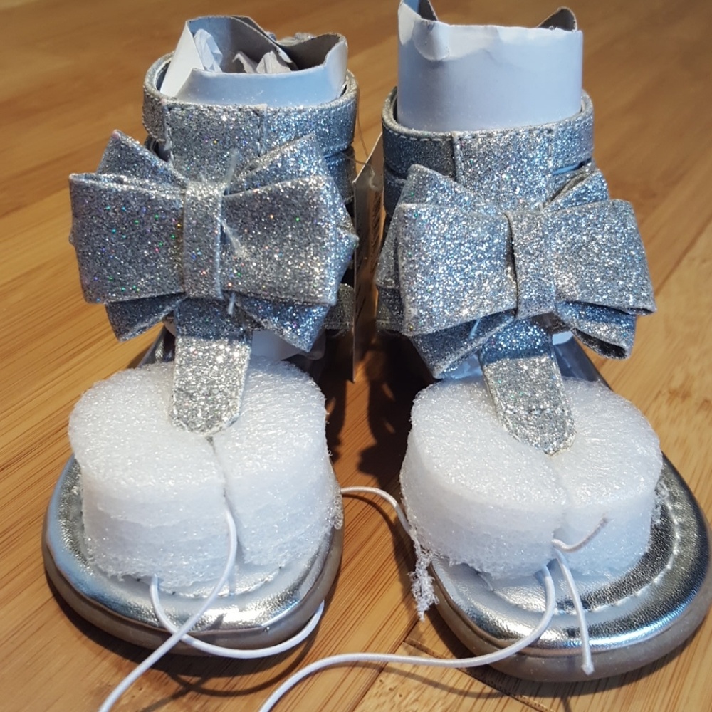 Sandal